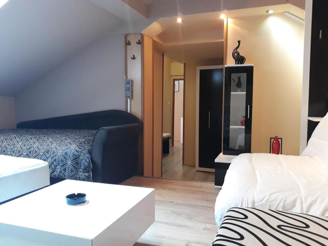 Antonio Rooms Nis Luaran gambar