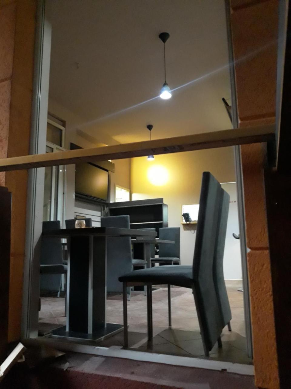 Antonio Rooms Nis Luaran gambar