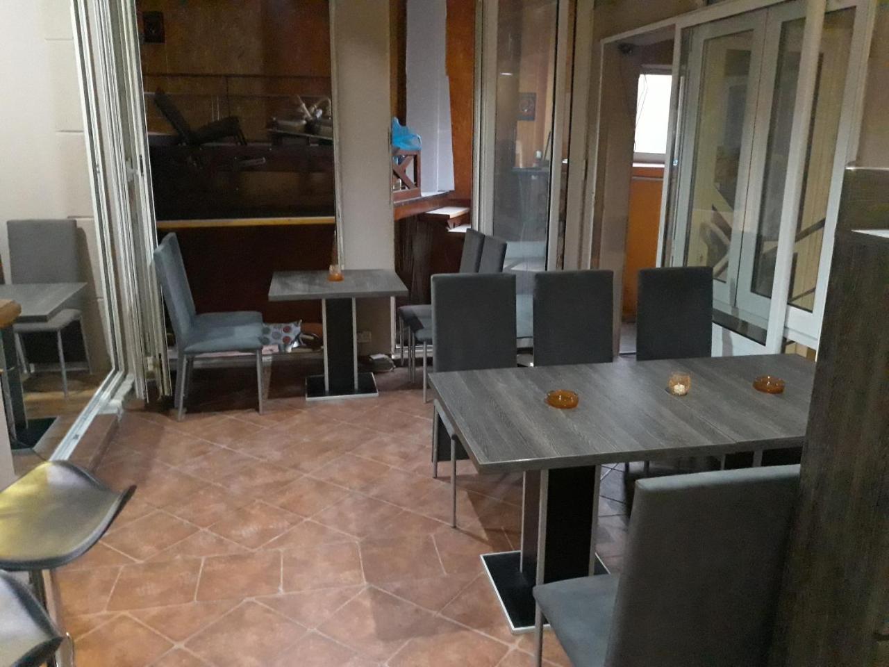 Antonio Rooms Nis Luaran gambar