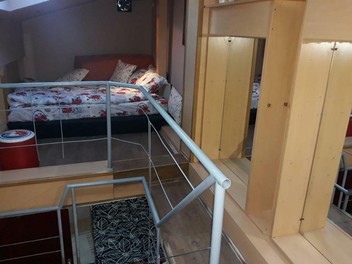 Antonio Rooms Nis Luaran gambar